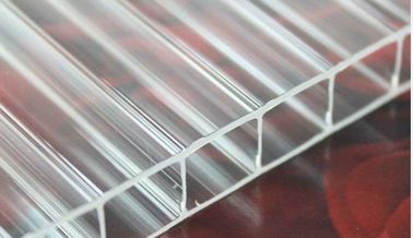 Transparante Met een laag bedekt Uv van het het Polycarbonaat Holle Blad van de Dakraam Commerciële Serre